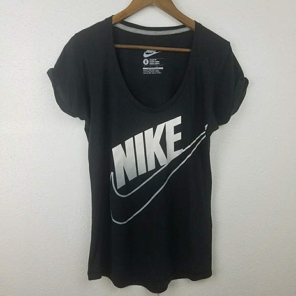 Nike Loose fit tshirt Size S - Picture 5 of 5